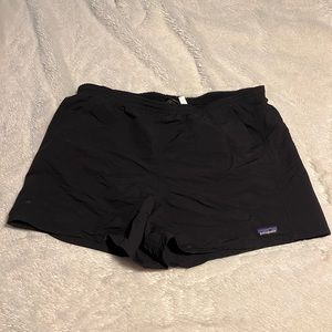 Womens Patagonia baggies XL